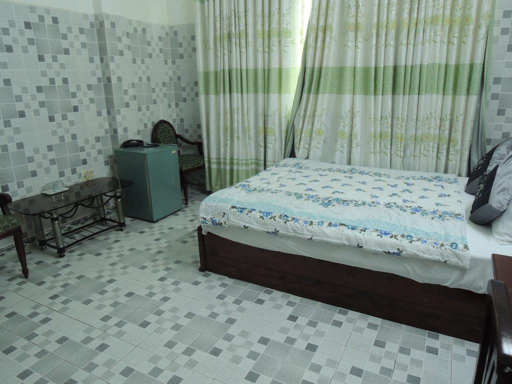 Tan Sinh Huong Hotel Ho Şi Min Exterior foto